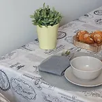 Vittoria Corner - Bymyhomeincomo